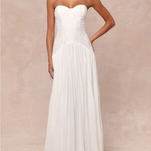 NWT Lulus Divine Devotion White Embroidered Pleated Strapless Maxi Dress
